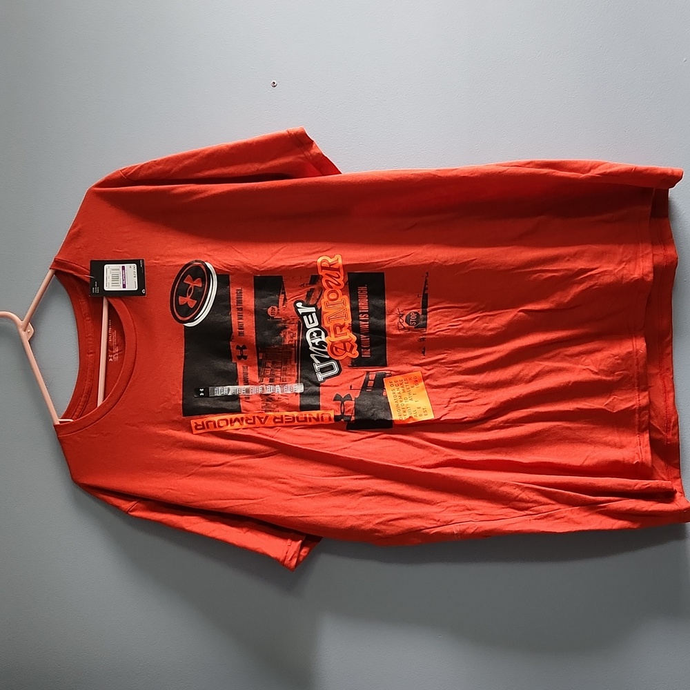 Under Armour mens 2xl Tee